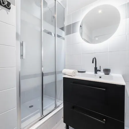 Service - Vue Sur Le Musee - 5 - Flat-guest Paris